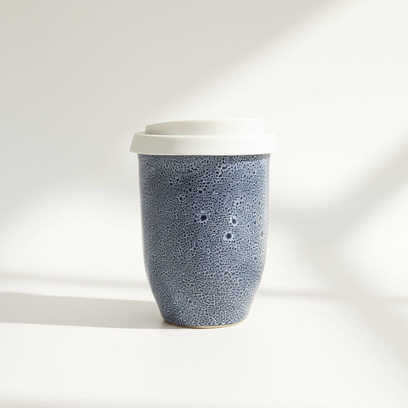 Santorini Classic ceramic travel cup in speckled light blue, 8oz, with silicone lid
